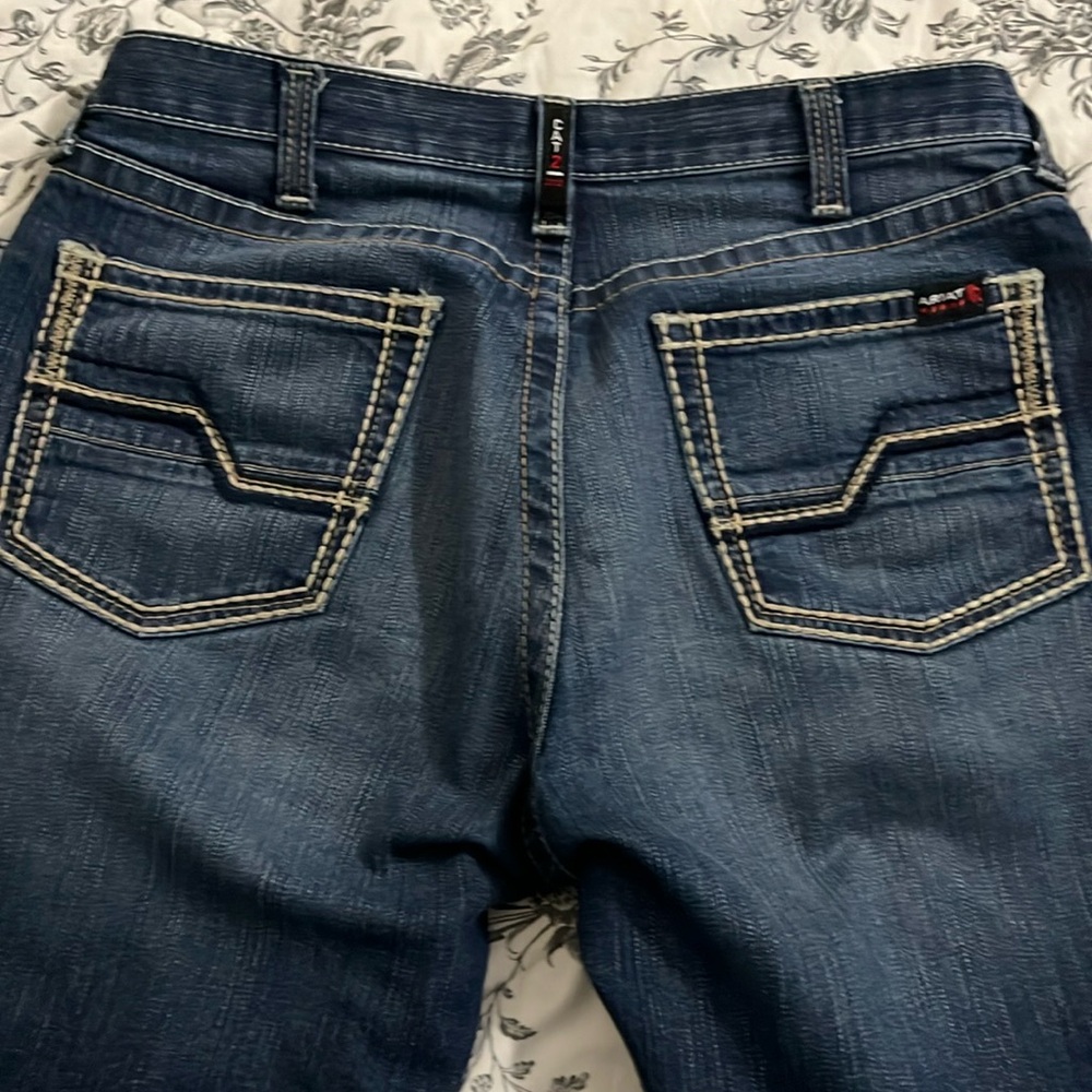 Ariat FR jeans size 34x32